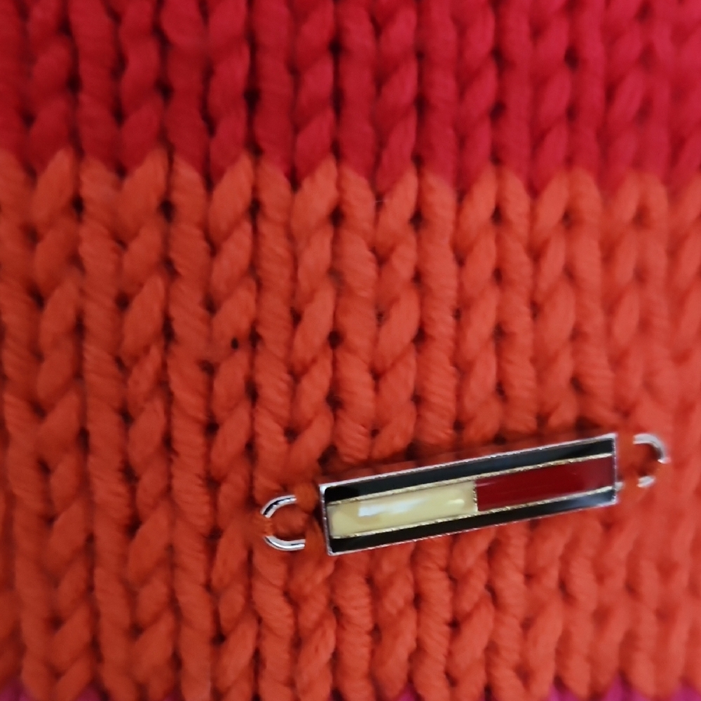 Tommy Hilfiger Vintage Multicolor Striped Sweater Top - Picture 6 of 7